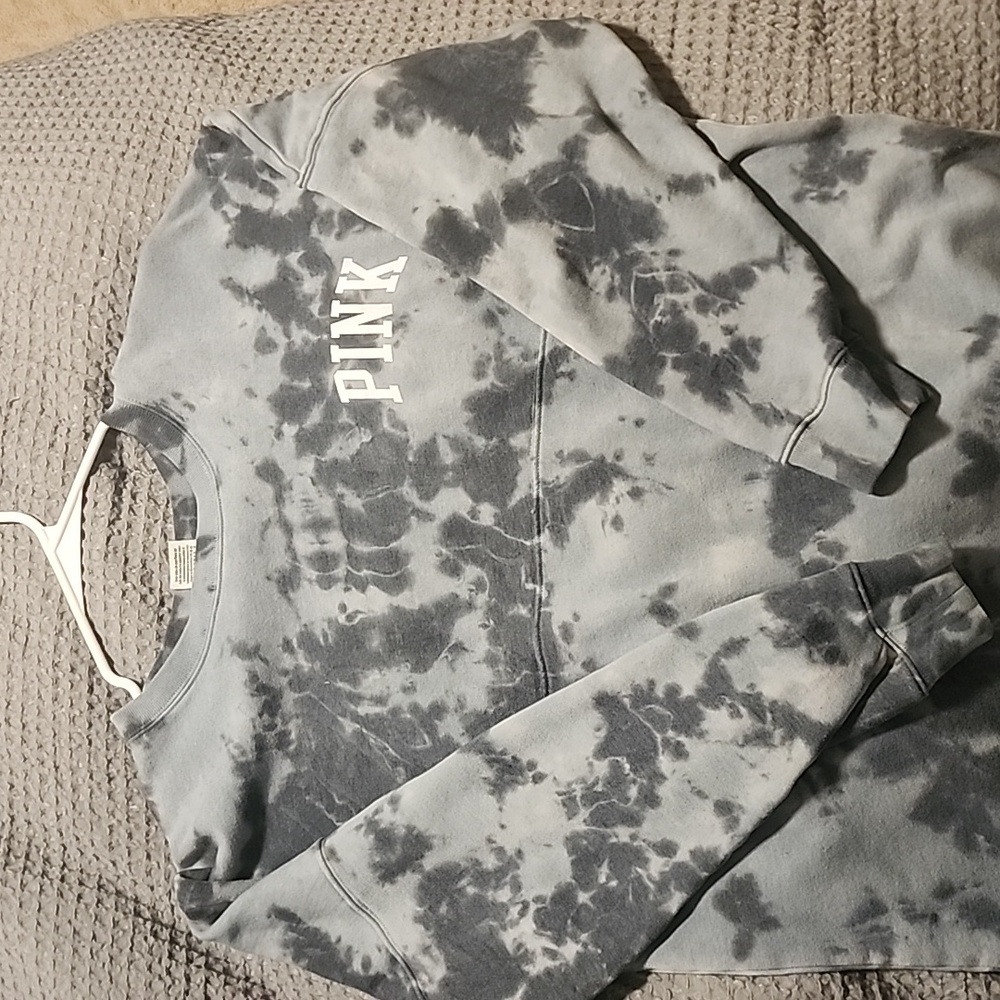 Long sleeve PINK pull over